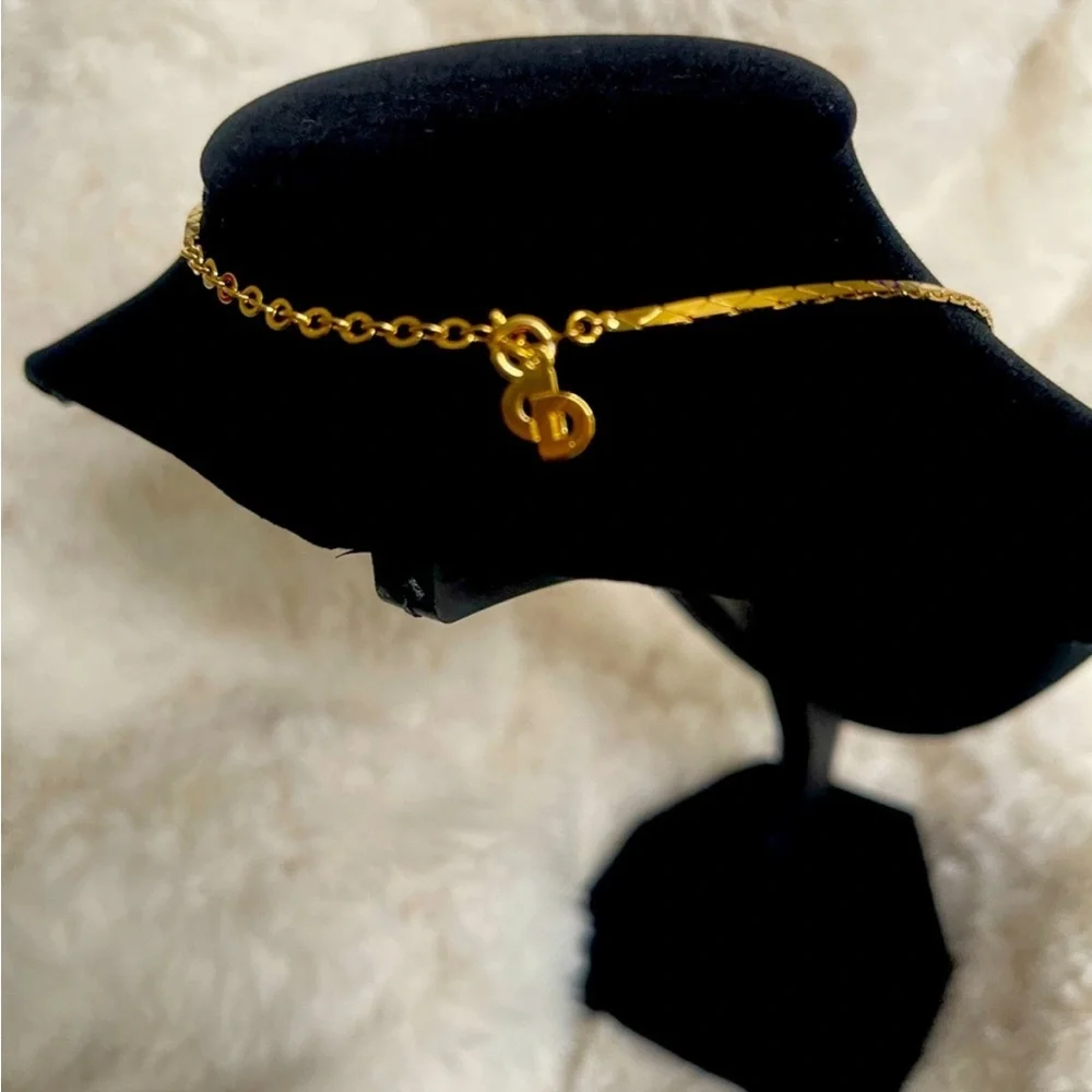Vintage Christian Doir V-Shape Rhinestone Necklace - Picture 2 of 3